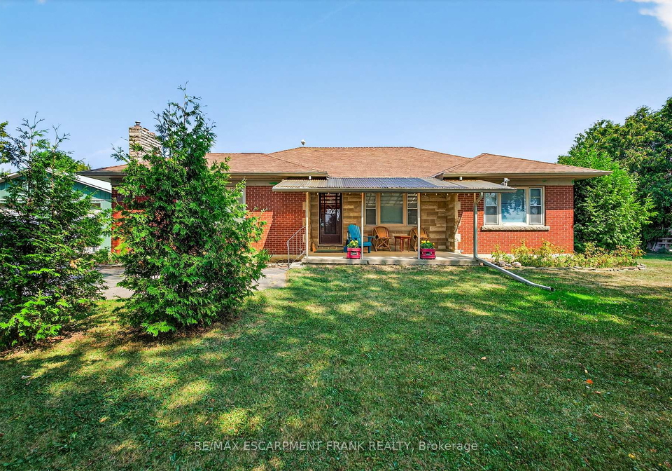 1300-colborne-street-e-brantford-ontario-x12337085