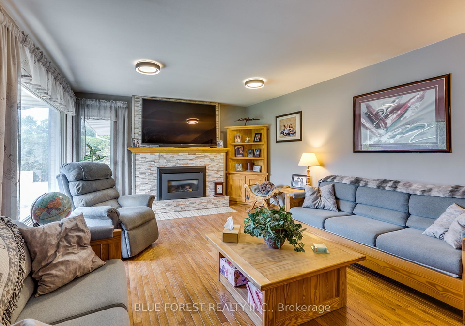 186-crampton-drive-thames-centre-ontario-x12337140