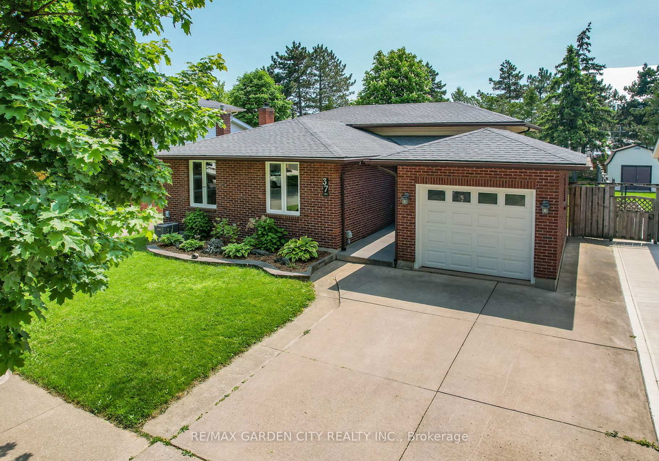 37-the-meadows-street-st-catharines-ontario-x12337362