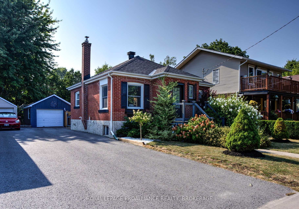 216-regent-street-kingston-ontario-x12337379