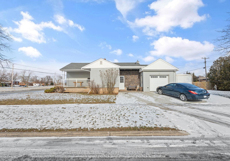 104-golden-boulevard-welland-ontario-x12337499