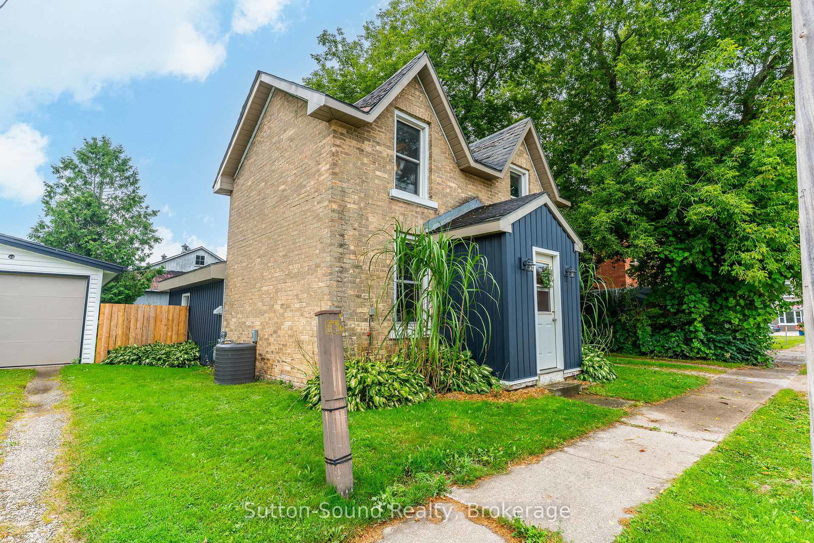 17-crawford-street-chatsworth-ontario-x12337533