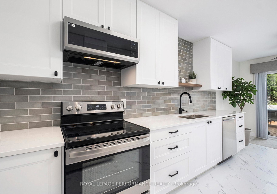 9-longden-place-kanata-ontario-x12337656