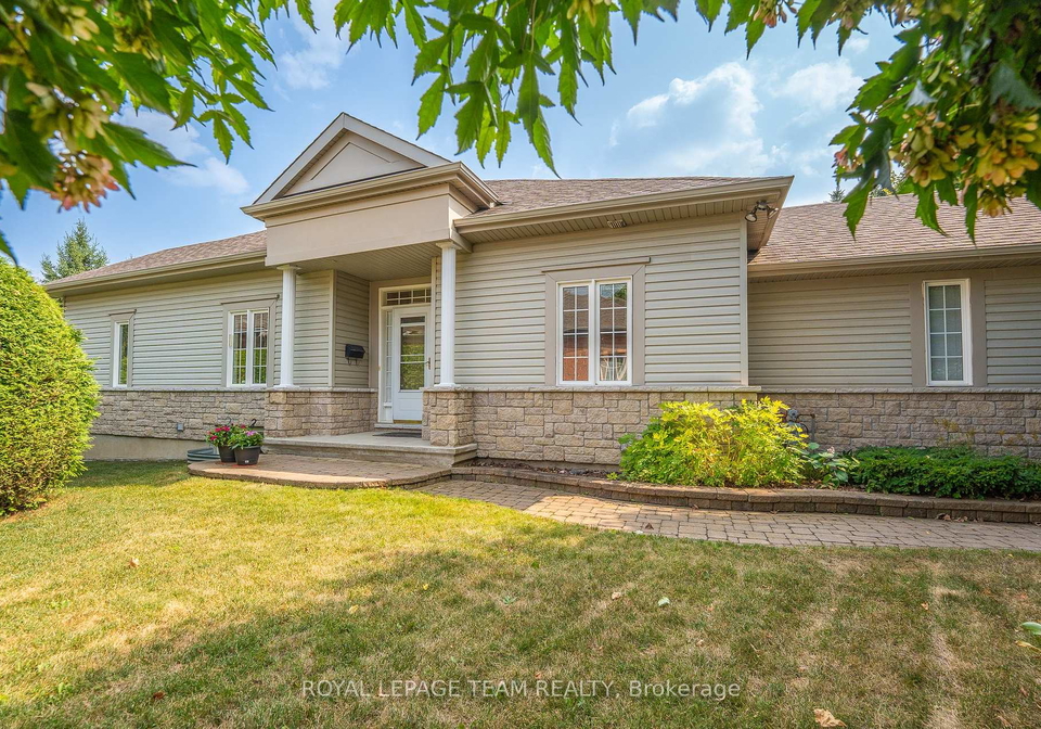 77-kinmount-private-kanata-ontario-x12337677