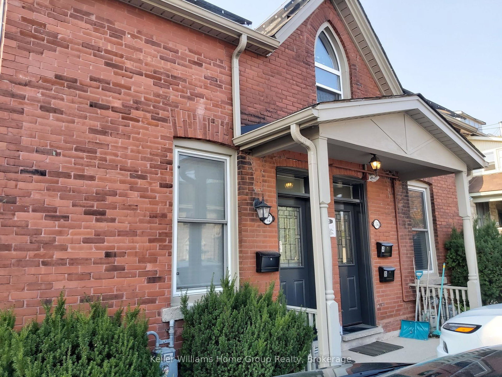 112-surrey-street-e-guelph-ontario-x12338025