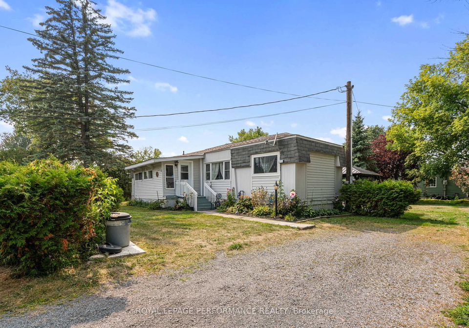 21-thomas-street-south-glengarry-ontario-x12338126