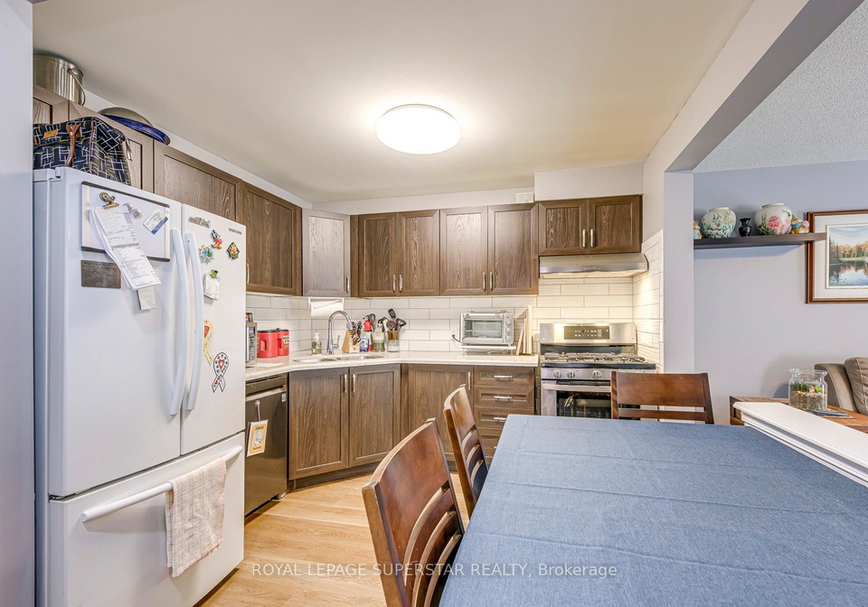 1809-upper-wentworth-street-hamilton-ontario-x12338167