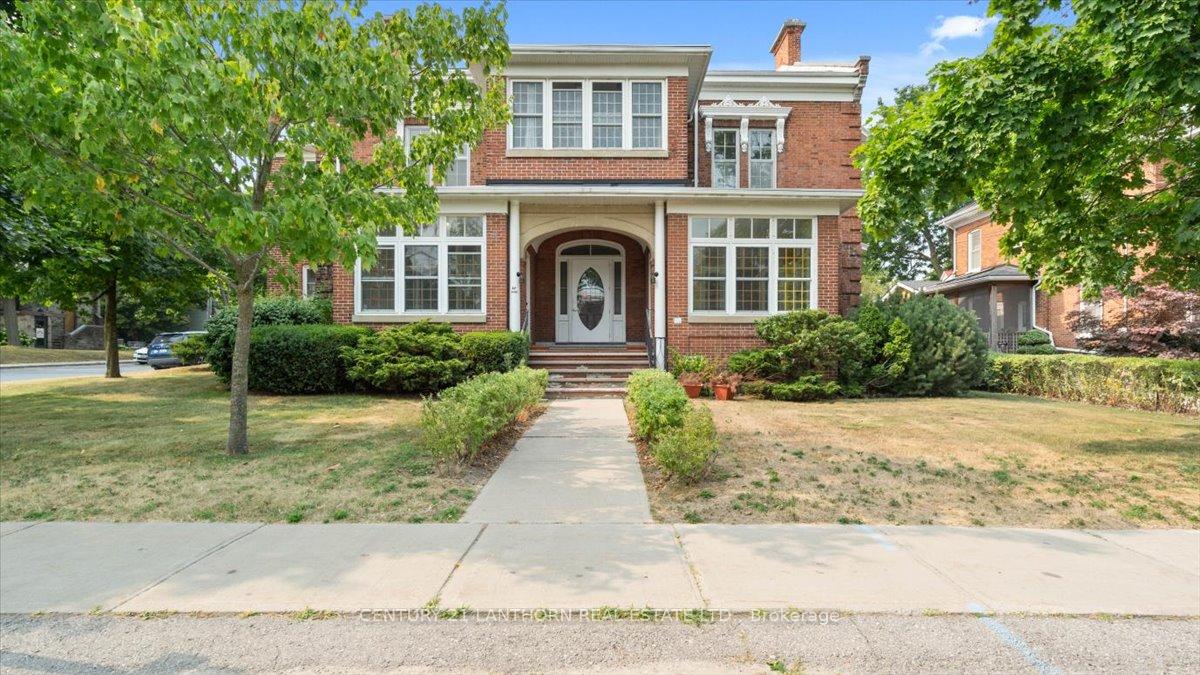 35-king-street-prince-edward-county-ontario-x12338249