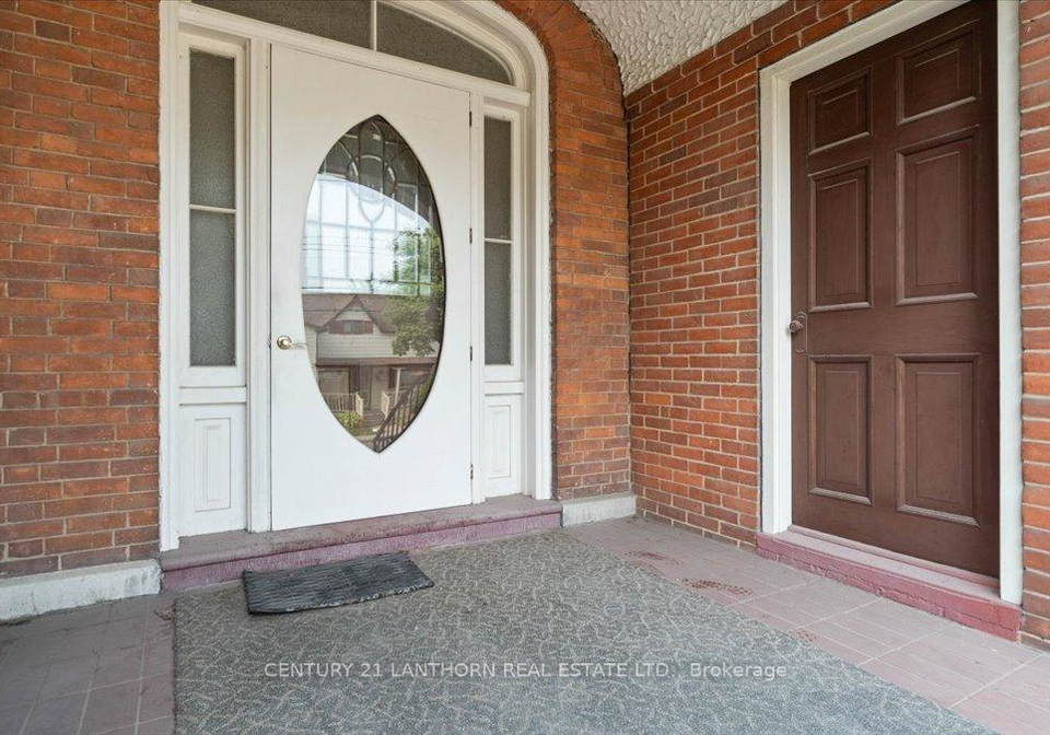 35-king-street-prince-edward-county-ontario-x12338249