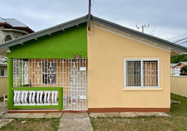 2-moltan-close-e-jamaica-ontario-x12338385