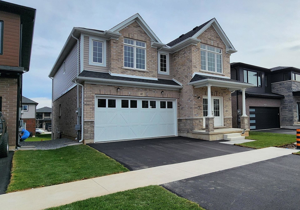 41-samuel-avenue-pelham-ontario-x12338437
