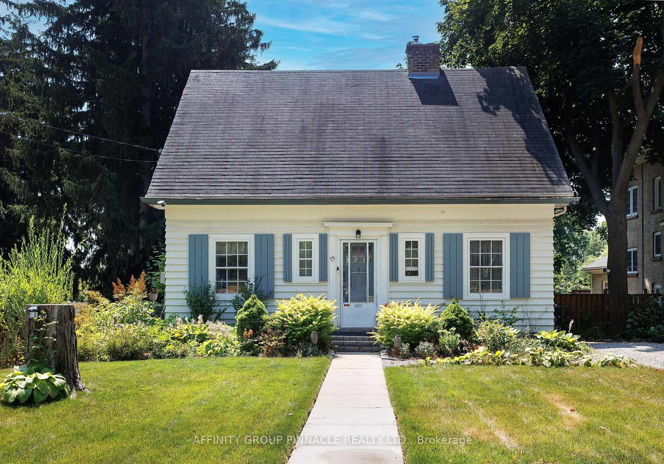 75-bond-street-w-kawartha-lakes-ontario-x12338876