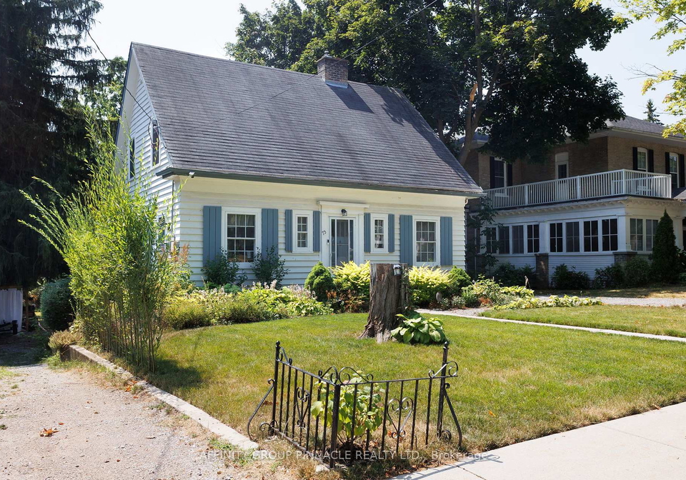 75-bond-street-w-kawartha-lakes-ontario-x12338876