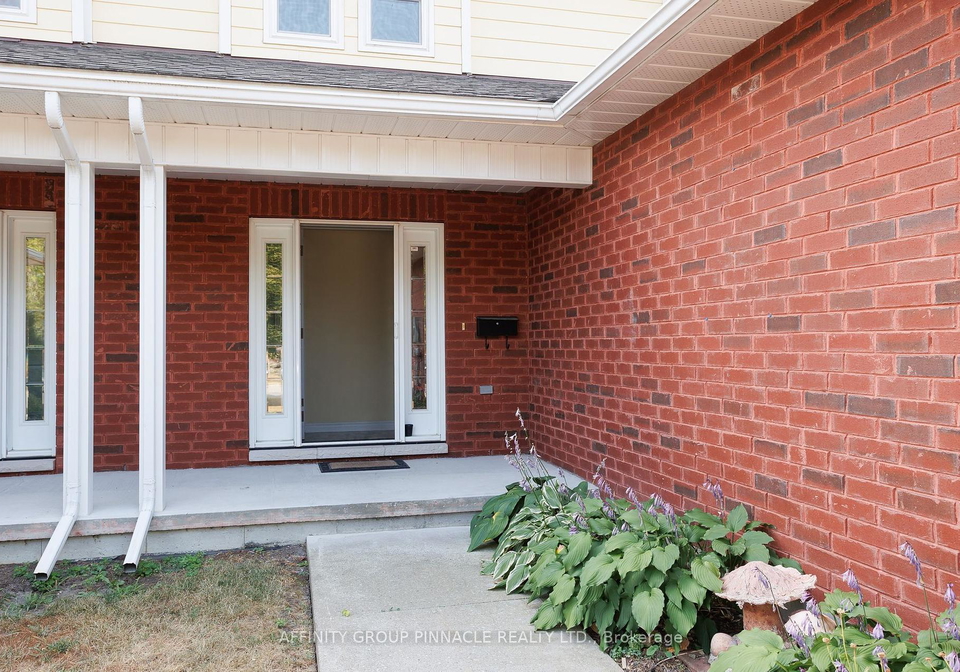 30-deane-street-kawartha-lakes-ontario-x12338963