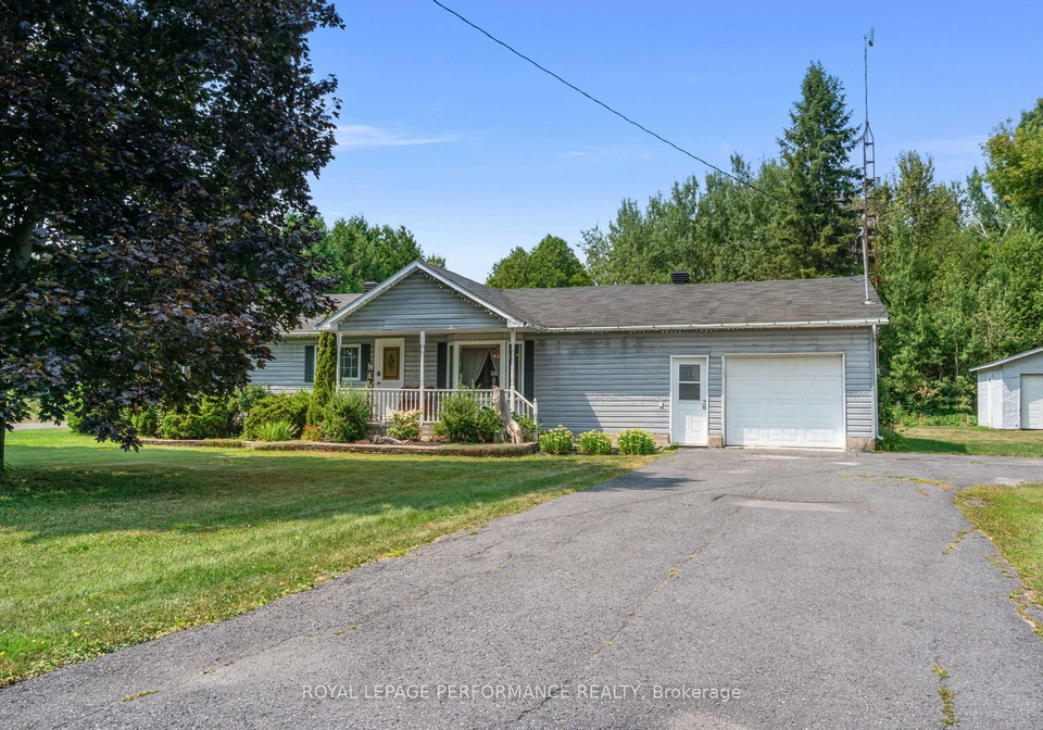 20273-kenyon-concession-5-road-north-glengarry-ontario-x12339105
