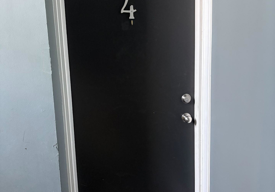 825-kirkwood-avenue-e-ottawa-ontario-x12339285