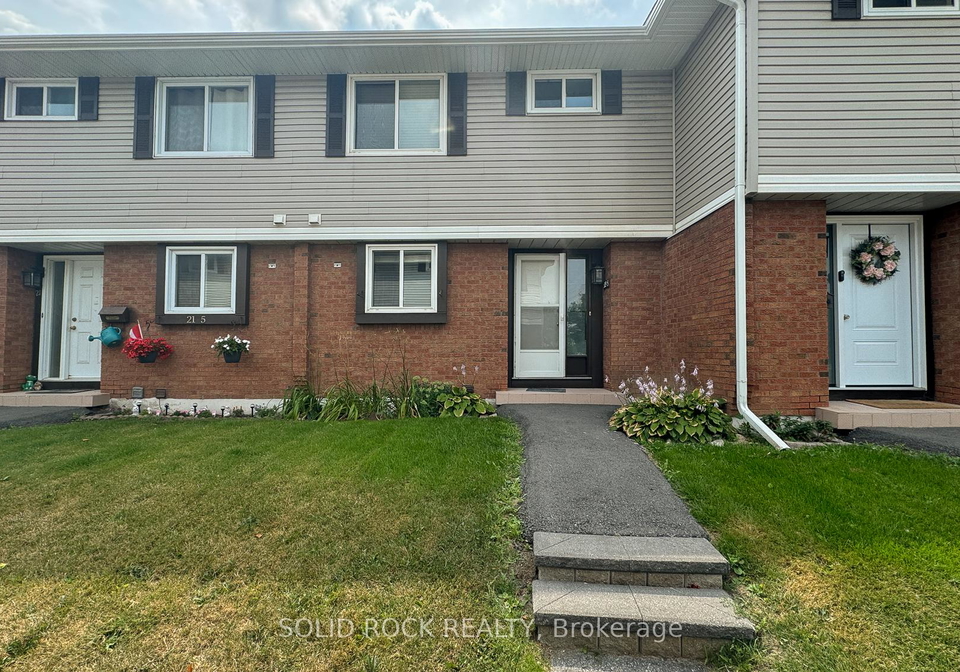 5-hadley-circle-ottawa-ontario-x12339481
