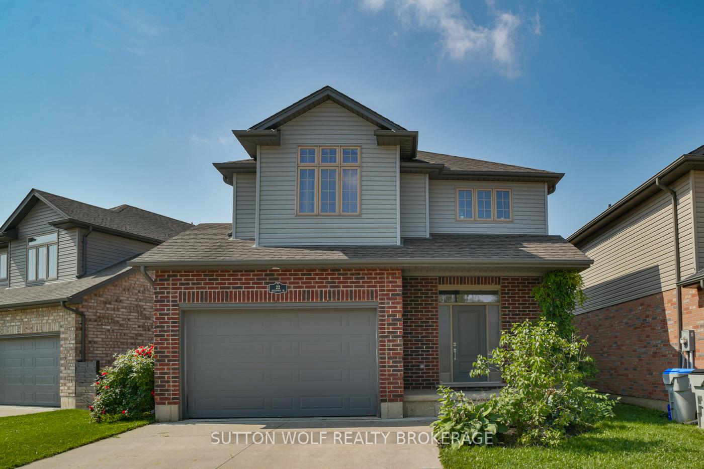 22-queensway-drive-strathroy-caradoc-ontario-x12339517