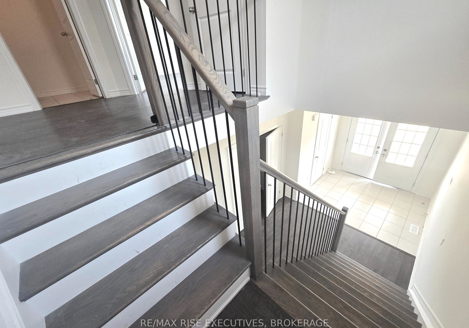 52-brennan-crescent-loyalist-ontario-x12339544