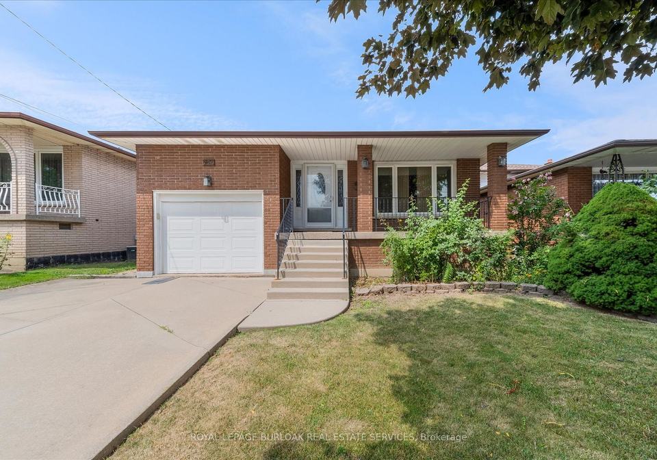 120-ravenbury-drive-hamilton-ontario-x12339572