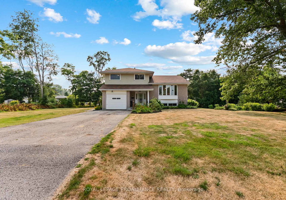 243-colonial-road-quinte-west-ontario-x12339597