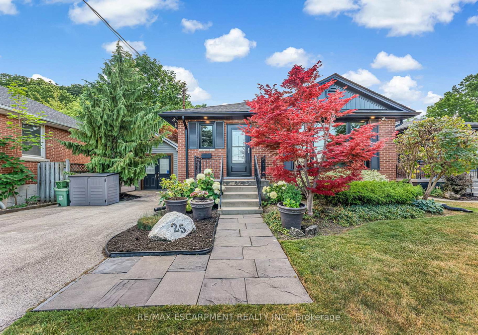 25-alba-street-hamilton-ontario-x12339622