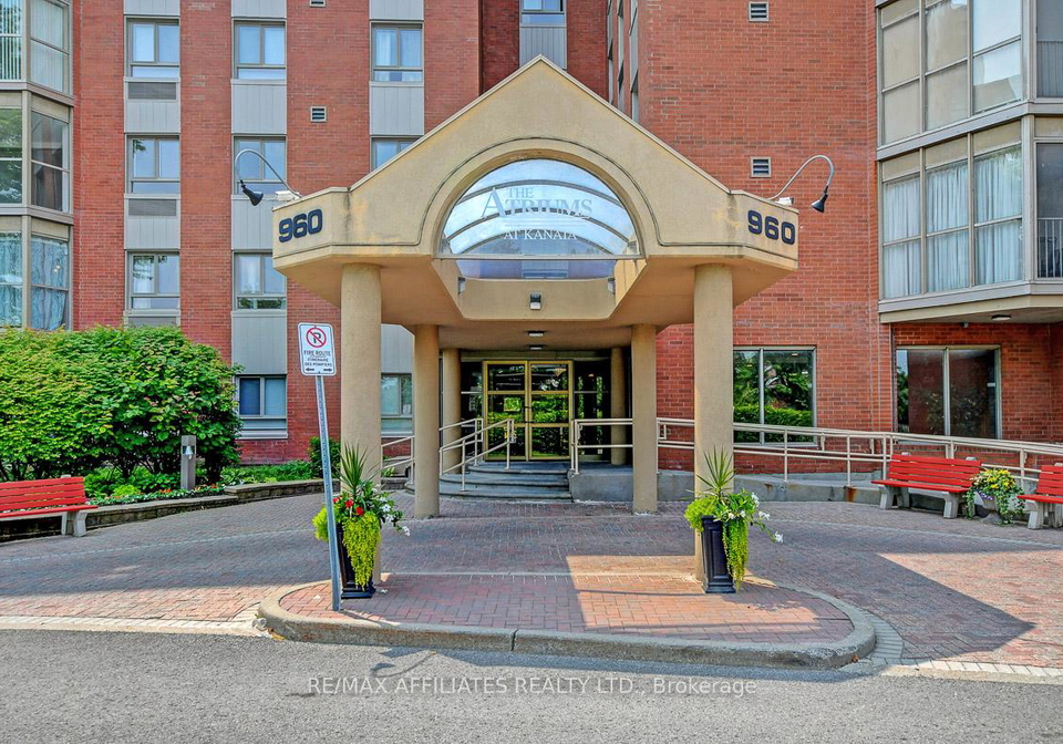 960-teron-road-kanata-ontario-x12339720