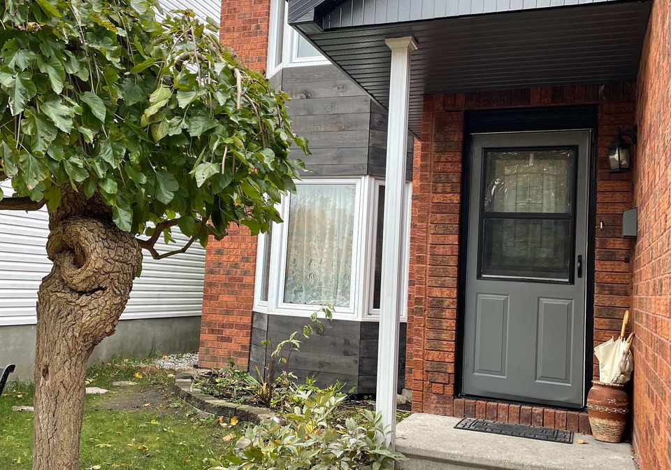 152-twyford-street-ottawa-ontario-x12339730