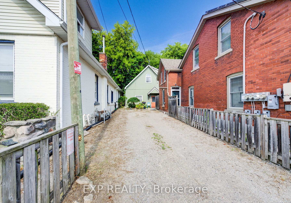 110-surrey-street-e-guelph-ontario-x12340087