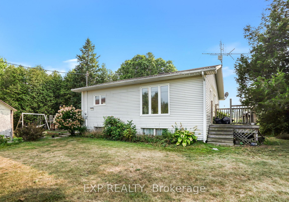4670-aultsville-road-south-stormont-ontario-x12340279