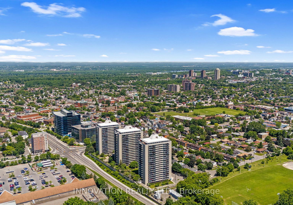 158c-mcarthur-avenue-ottawa-ontario-x12340372