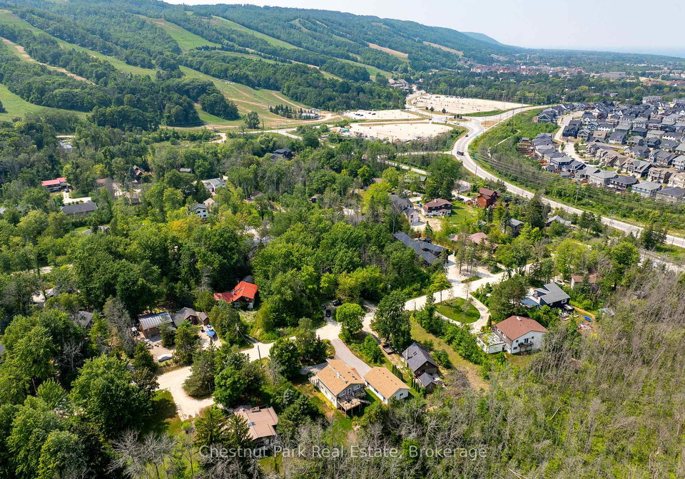 119-martin-grove-blue-mountains-ontario-x12340579