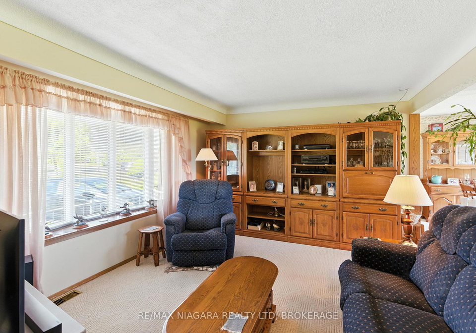107-harrison-avenue-welland-ontario-x12340603