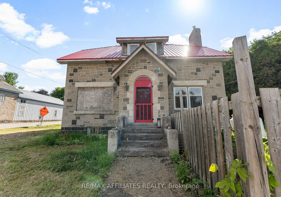 30-bennett-street-edwardsburghcardinal-ontario-x12340614