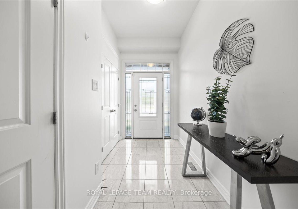 244-fergus-crescent-ottawa-ontario-x12340764