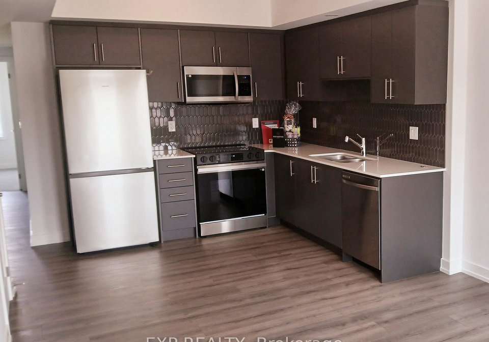 940-st-david-street-n-centre-wellington-ontario-x12340852