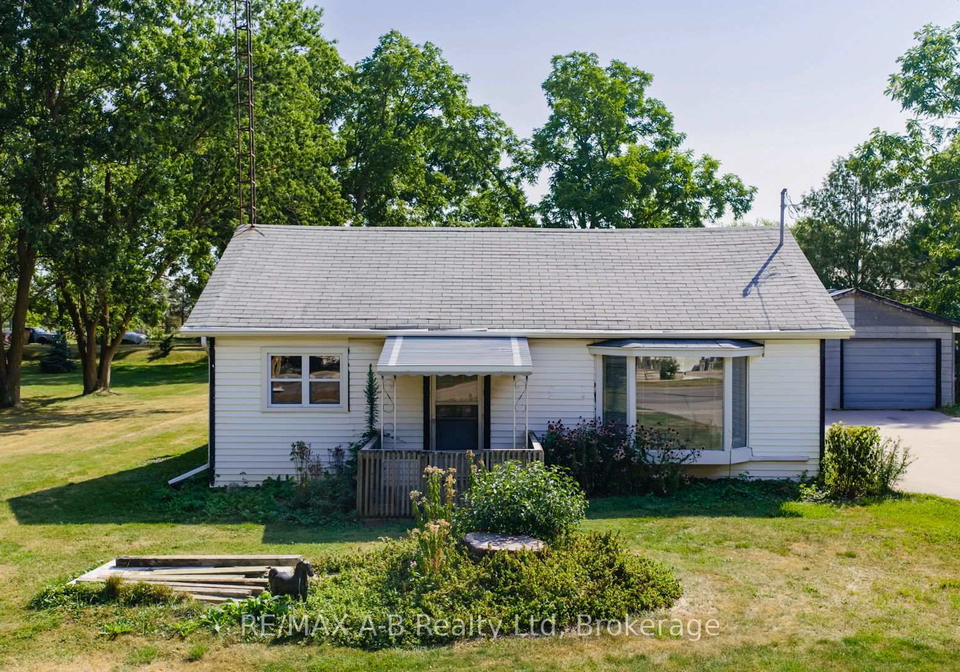 34338-denfield-road-lucan-biddulph-ontario-x12340940