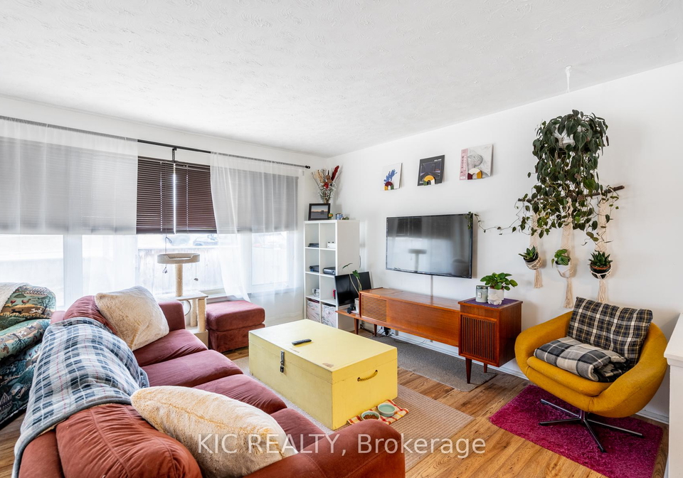 196-hunter-street-e-peterborough-east-ontario-x12341124