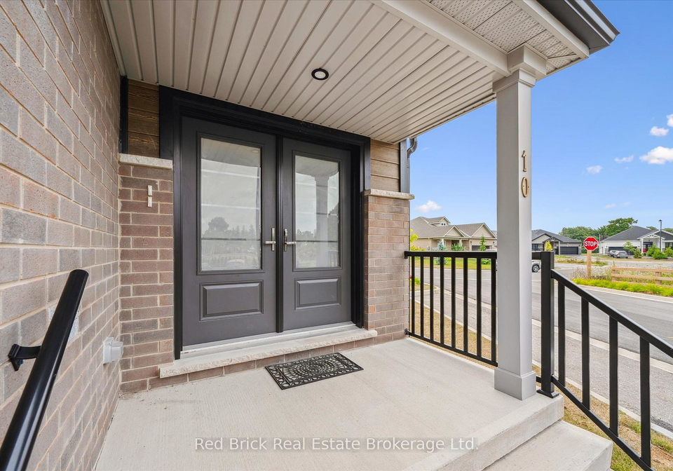 182-bridge-crescent-minto-ontario-x12341191