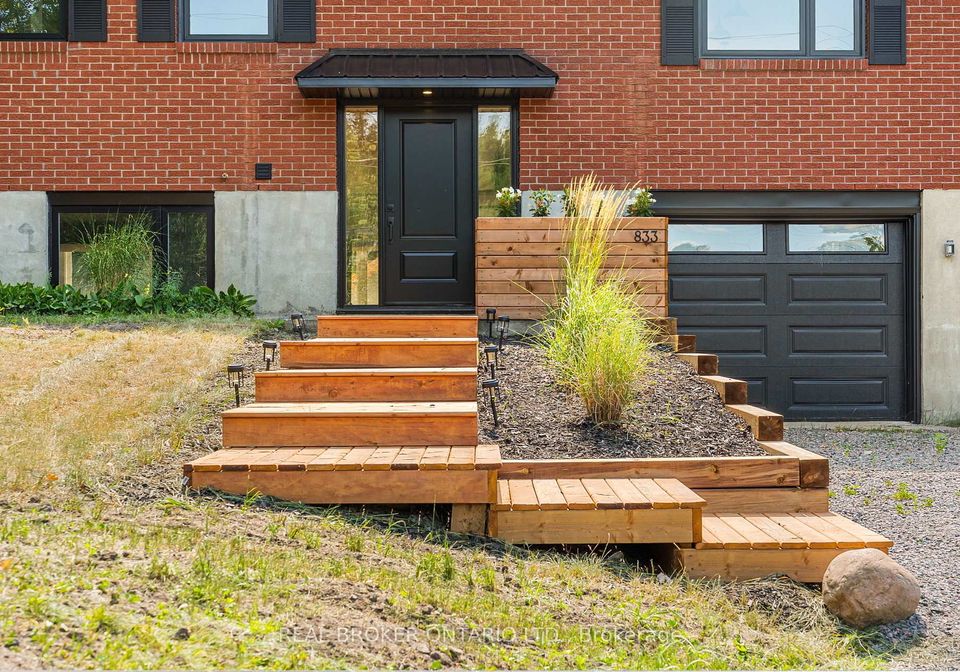 833-beavertail-road-ottawa-ontario-x12341424