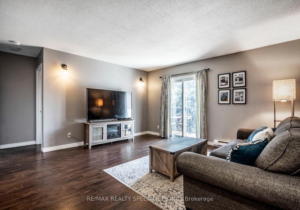 565-greenfield-avenue-kitchener-ontario-x12341526