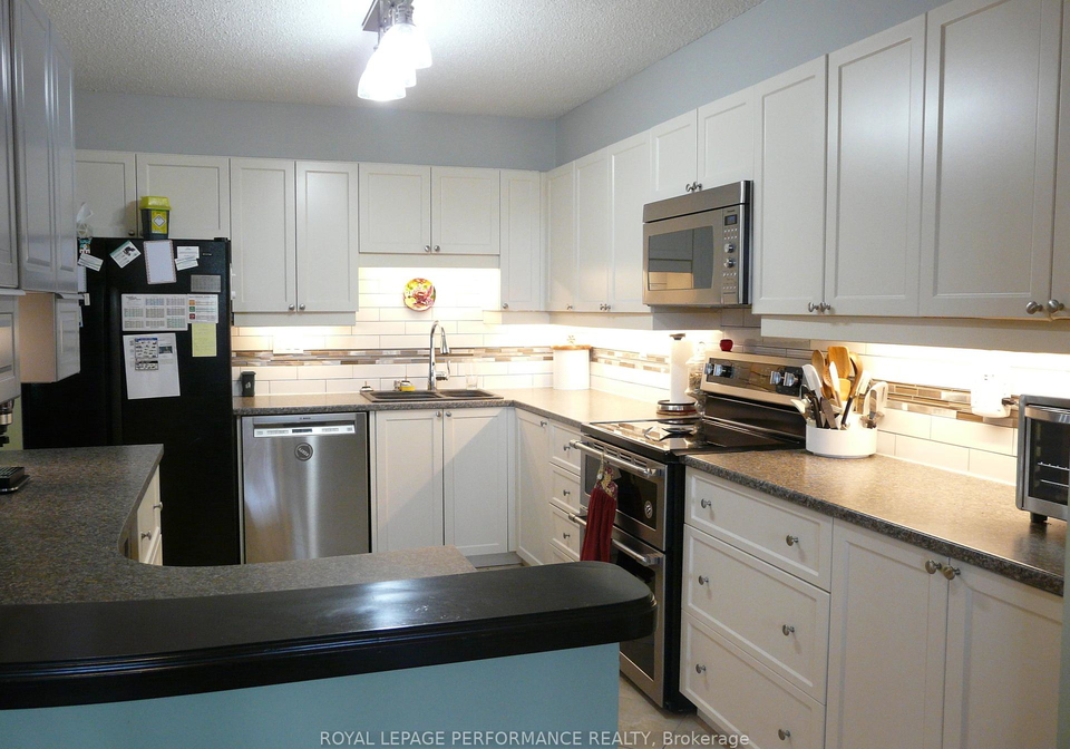 200-lafontaine-avenue-ottawa-ontario-x12341540
