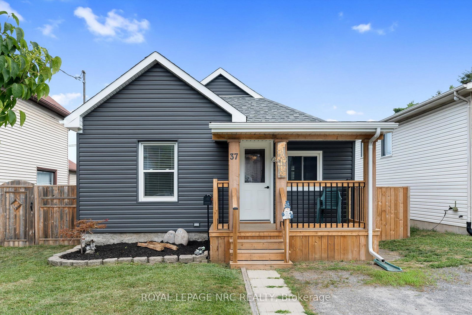 37-almond-street-st-catharines-ontario-x12341583