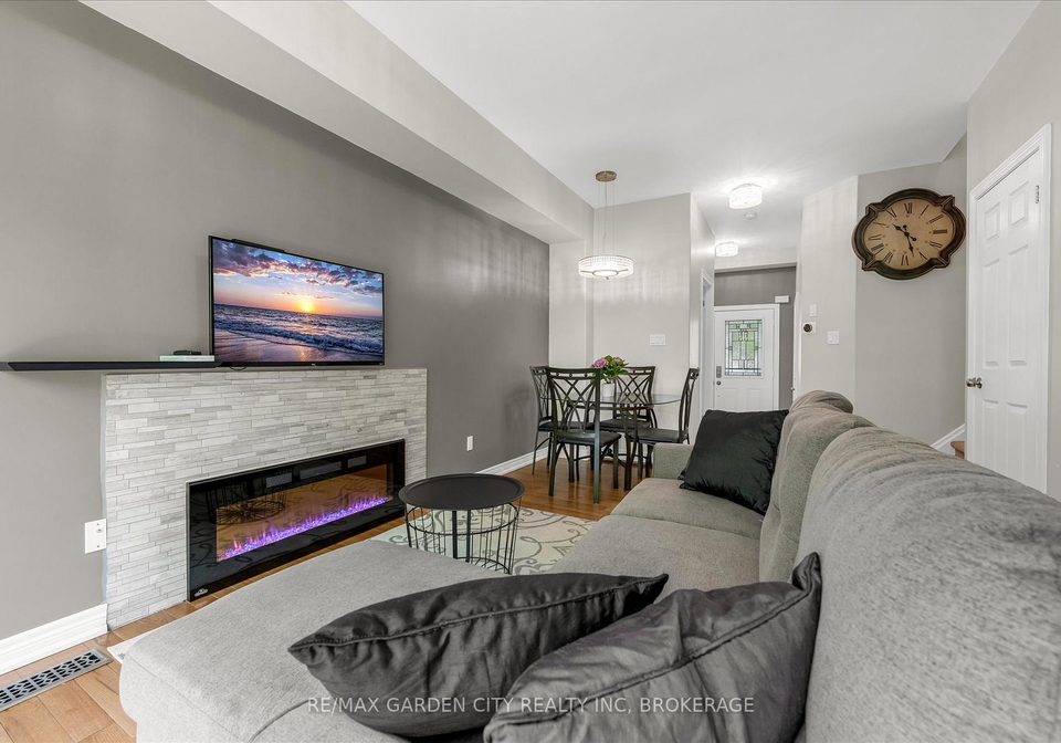 12-chloe-street-st-catharines-ontario-x12341746