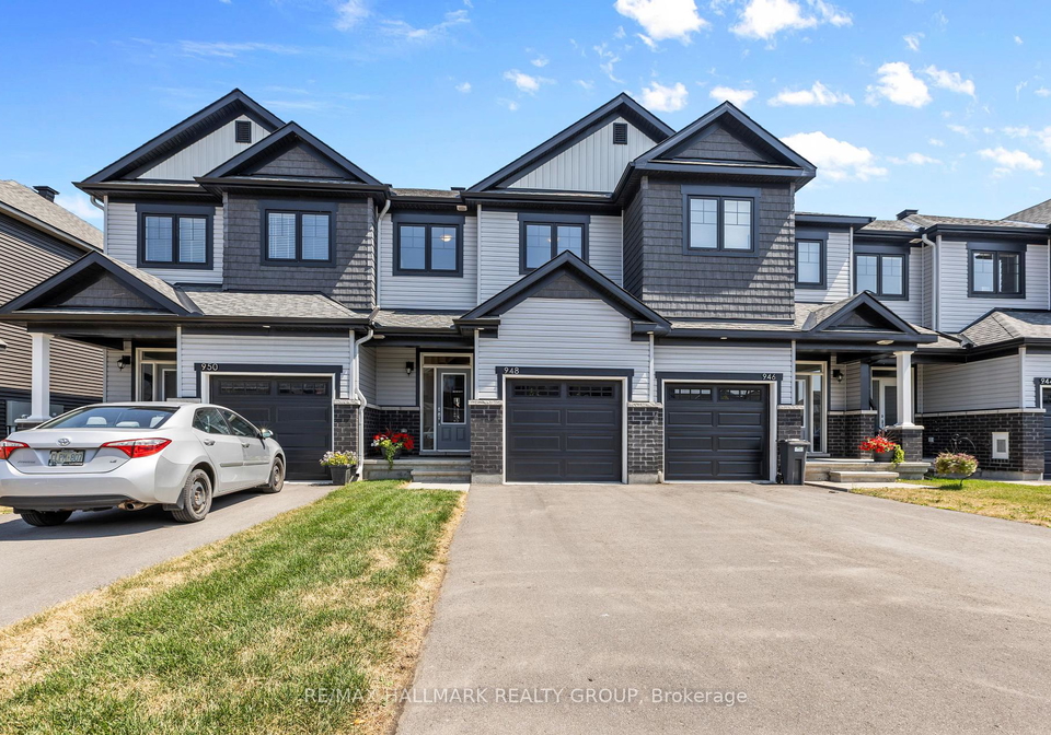 948-socca-crescent-ottawa-ontario-x12341763