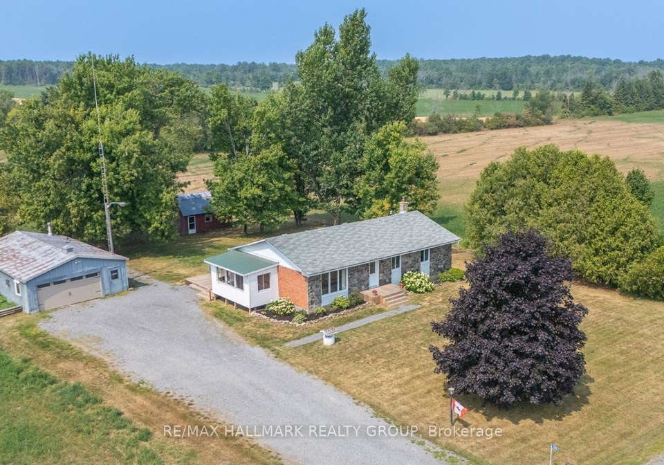 3252-8th-line-road-ottawa-ontario-x12341888