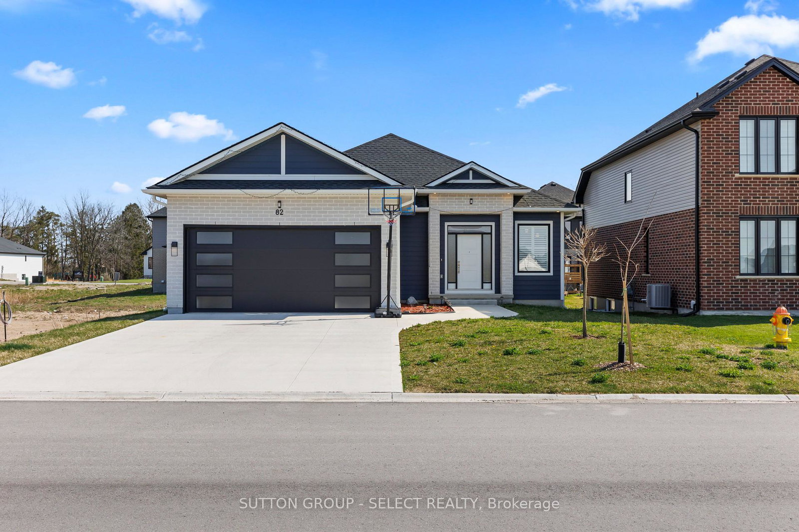 82-wayside-lane-southwold-ontario-x12342039