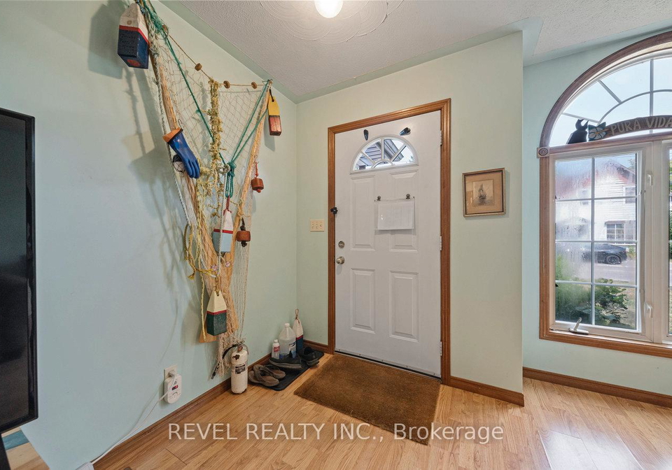 209-nelson-street-w-norfolk-ontario-x12342125