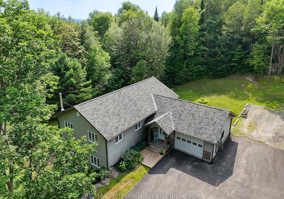 1658-60-highway-huntsville-ontario-x12342266