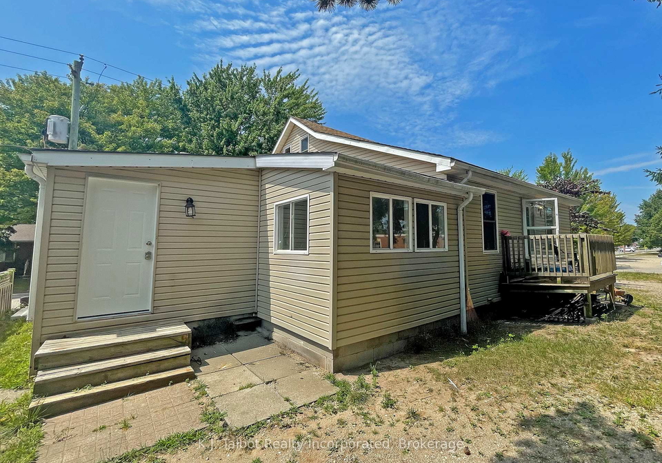 311-gibbons-street-s-goderich-ontario-x12342428